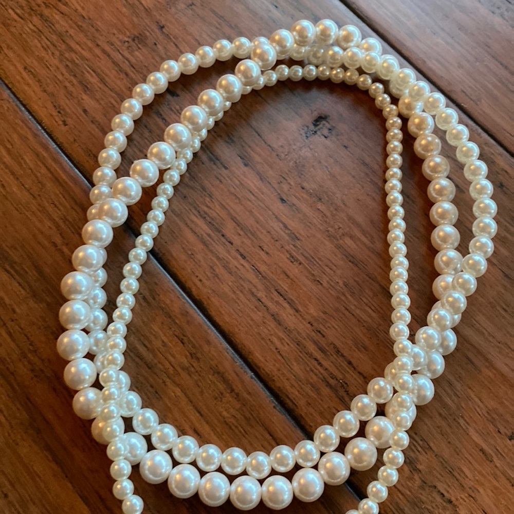Pearl Necklace Choker Trio
